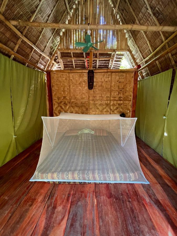 Tribal Huts Community Pansiyon Daanbantayan Dış mekan fotoğraf