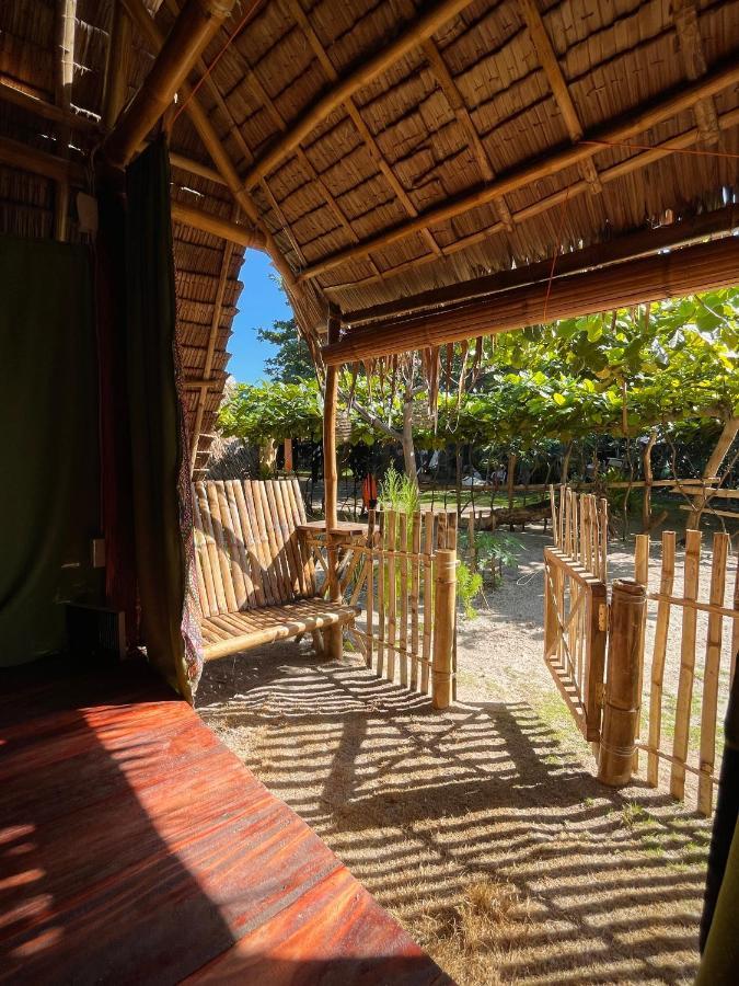 Tribal Huts Community Pansiyon Daanbantayan Dış mekan fotoğraf