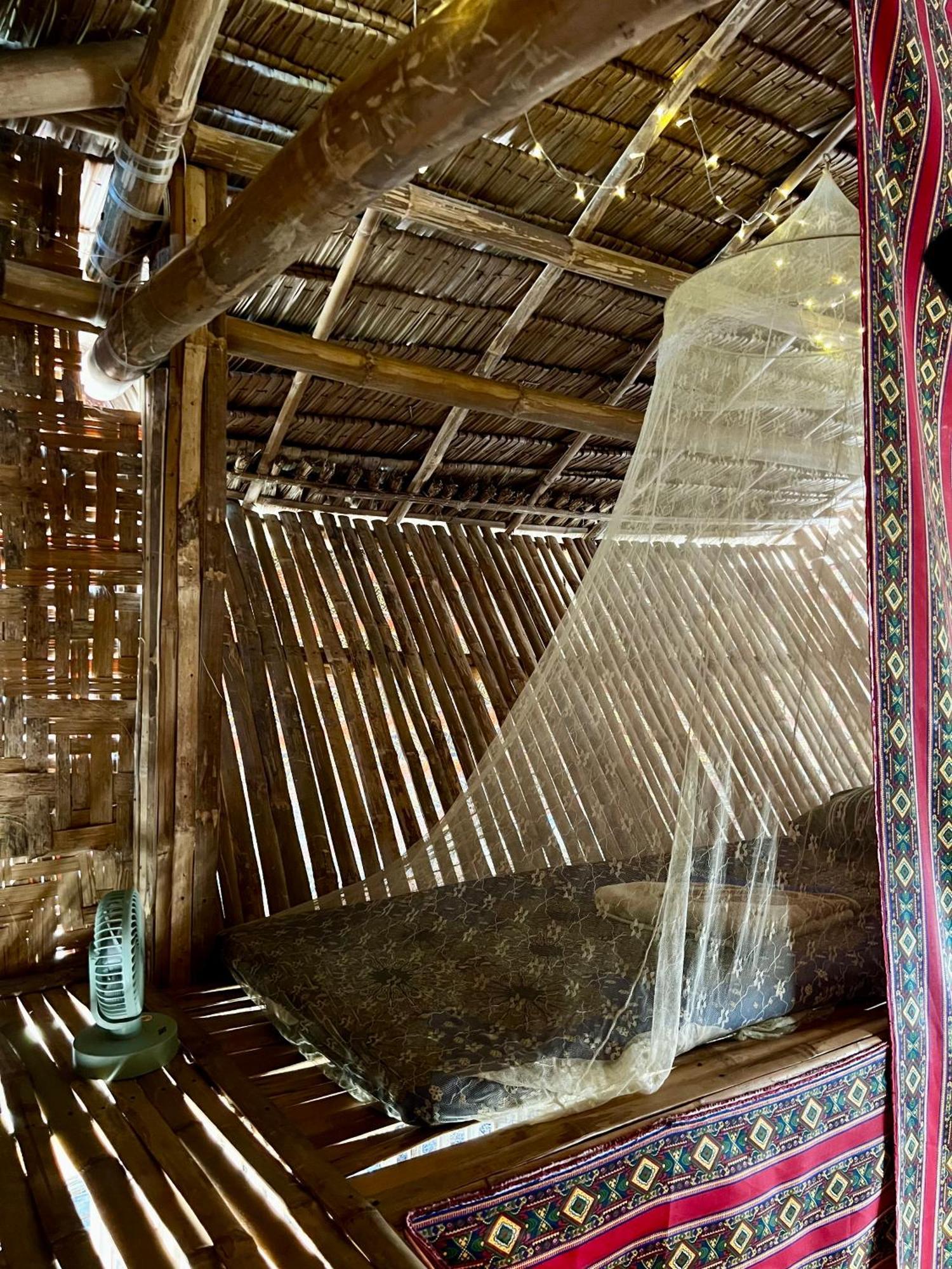 Tribal Huts Community Pansiyon Daanbantayan Oda fotoğraf