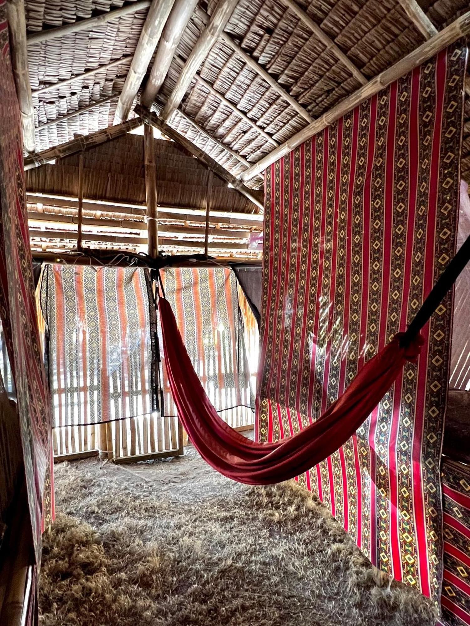 Tribal Huts Community Pansiyon Daanbantayan Dış mekan fotoğraf