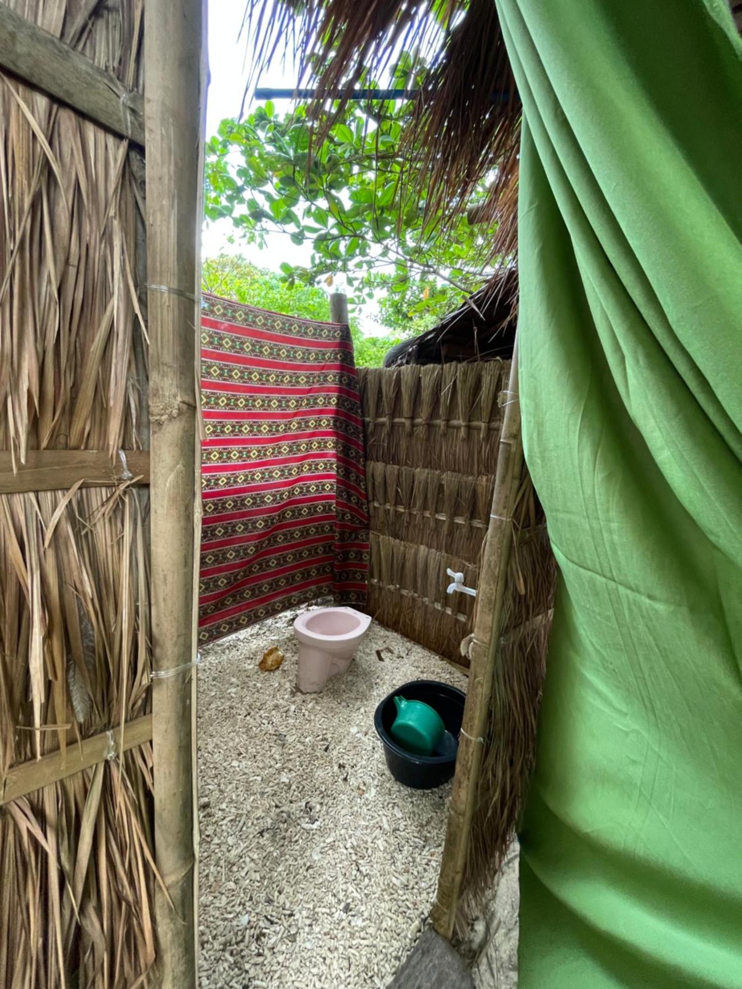 Tribal Huts Community Pansiyon Daanbantayan Oda fotoğraf