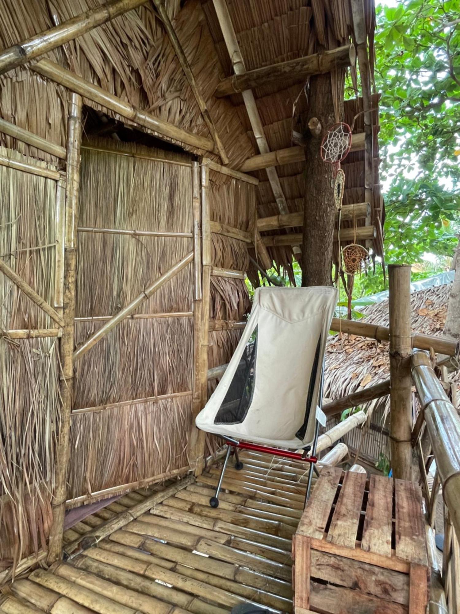 Tribal Huts Community Pansiyon Daanbantayan Oda fotoğraf